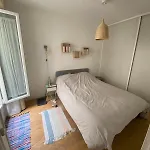 Quiet 2-Room Apartment In Paris